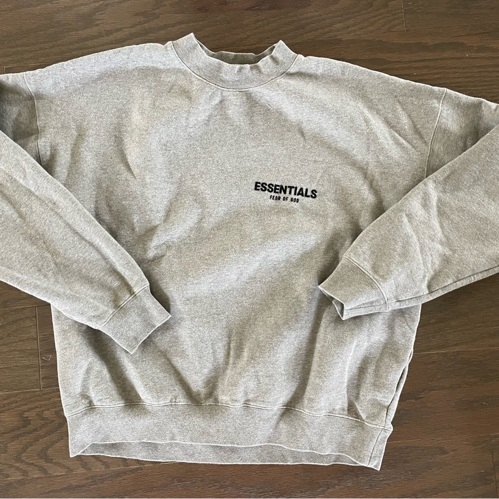 Essentials FEAR OF GOD Gray Men's crewneck luxury sweatshirt